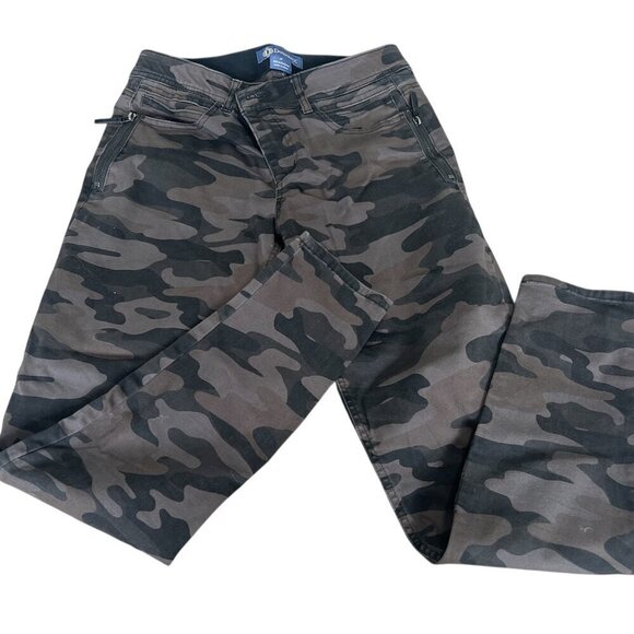 Democracy Martie Ab Solution Camo Side Zip Skinny Pant Size 8 EUC - Picture 4 of 4